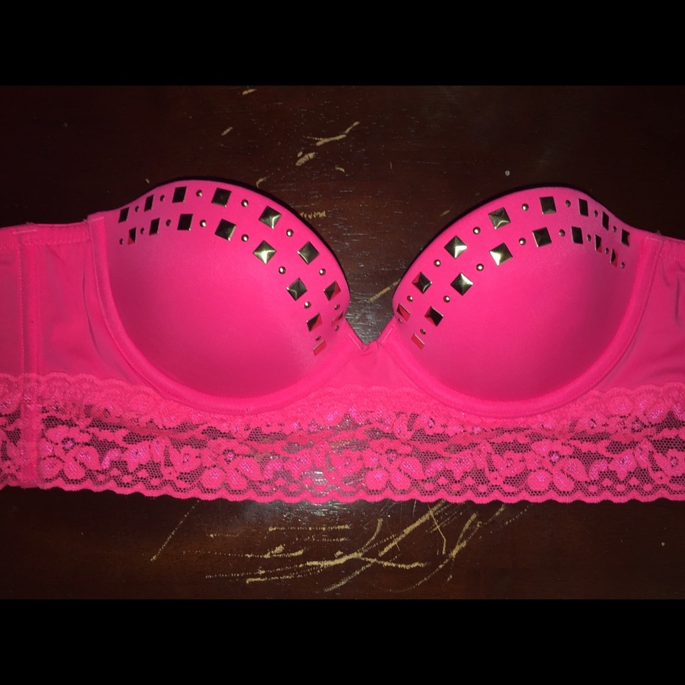 Victory’s Secret Bra
